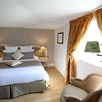 Chateau De Hotel