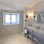 Chateau De 4*