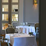 Hotel Chateau De 4*
