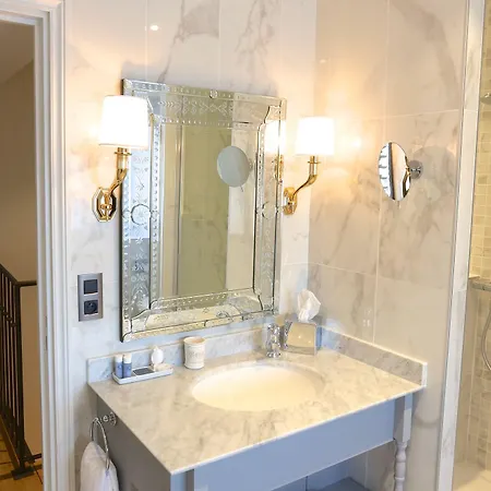 Hotel Chateau De 4*