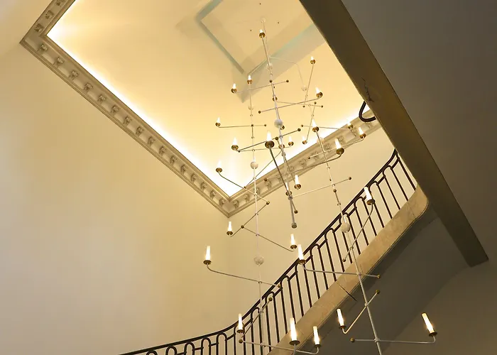 Chateau De Отель